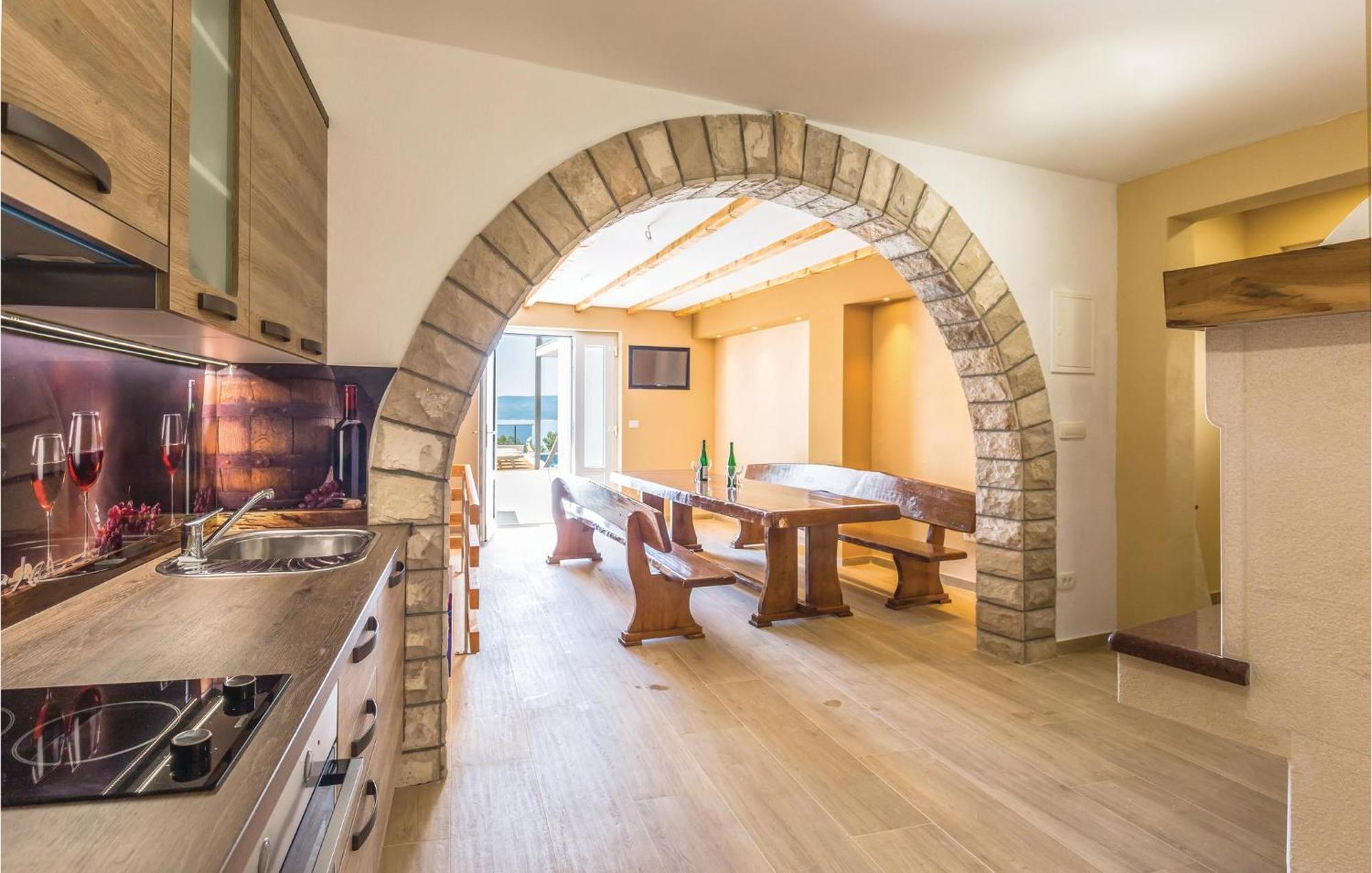 Amazing Apartment In Medici With Kitchen Kutlesa Exterior photo