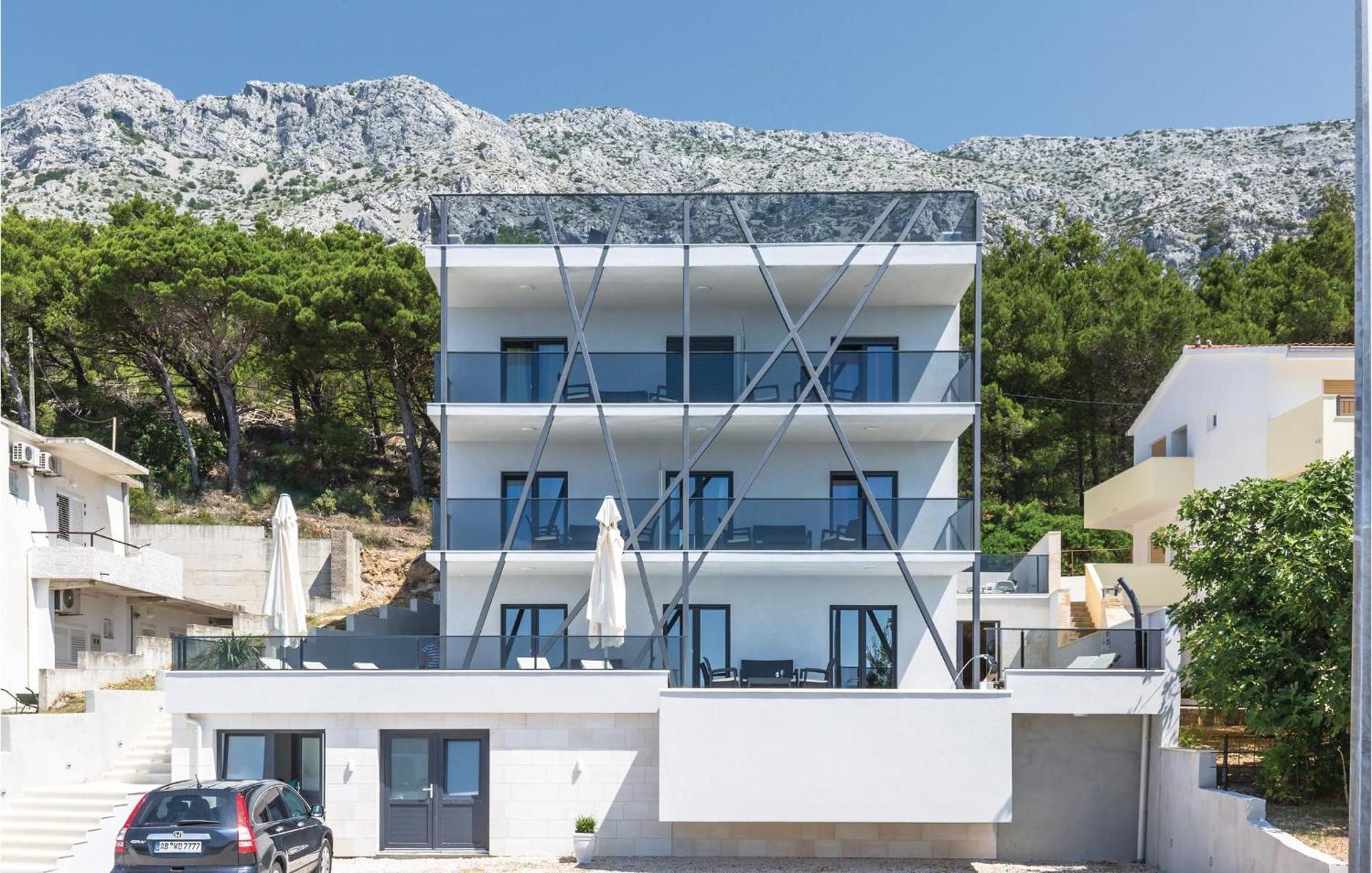 Amazing Apartment In Medici With Kitchen Kutlesa Exterior photo